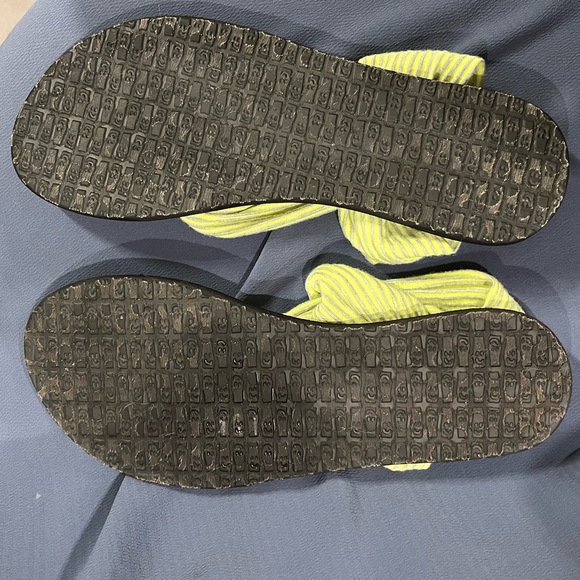 Sanuk Yoga Sling Sandals Sz 8 Chartreuse/Gray - Picture 7 of 9
